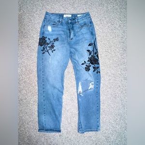 PacSun Mom Jean Size 26